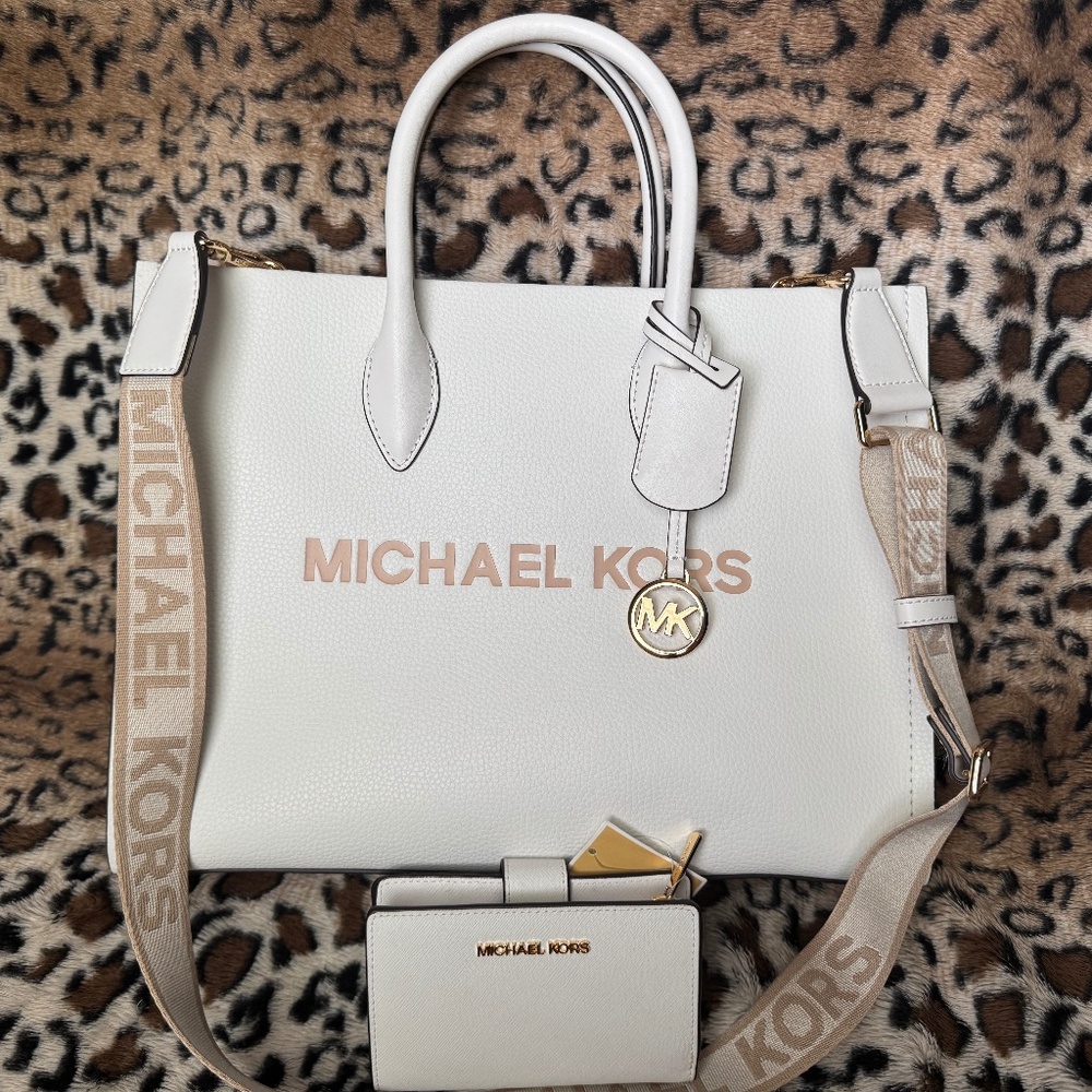 White MICHAEL KORS Mirella Medium Shopper Tote w/ matching wallet - NWT